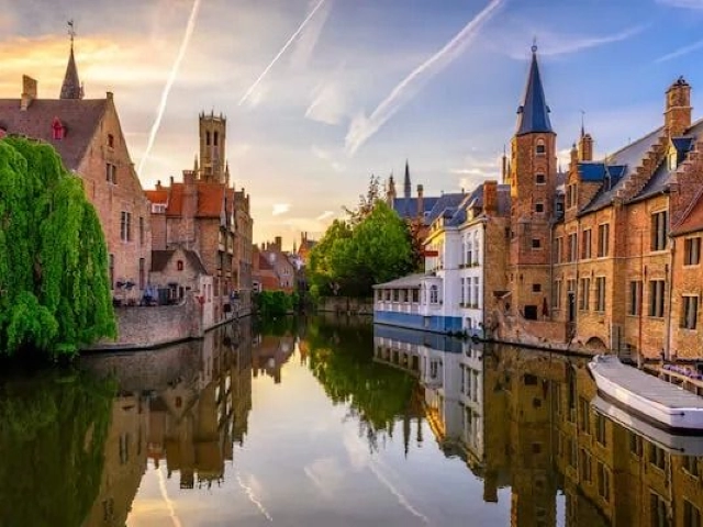 Dolu Dolu Amsterdam & Brugge & Brüksel Turu Rotası