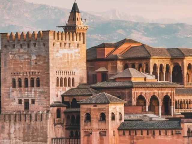 Dolu Dolu Endülüs & Madrid Turu Rotası