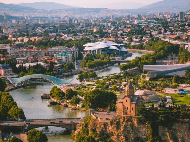 Dolu Dolu Kafkas İncileri Turu Bakü & Tiflis Rotası