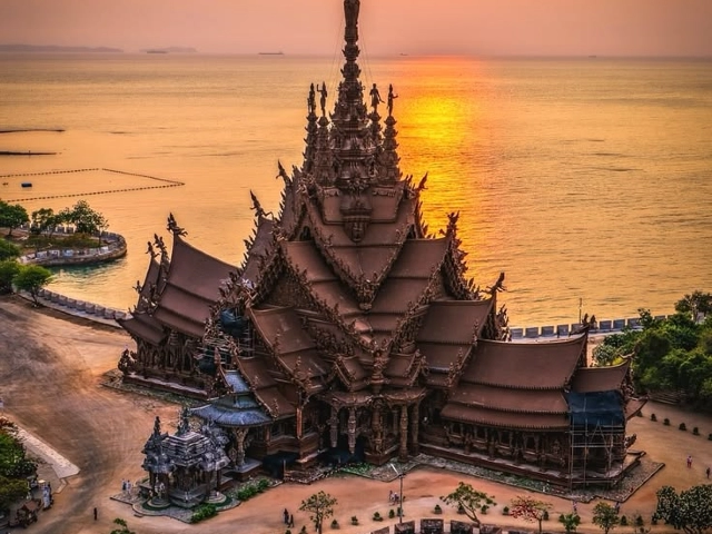 Dolu Dolu Phuket & Pattaya & Bangkok Tayland'ın İncisi Rotalar