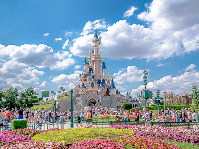 Dolu Dolu Yılbaşı Özel Paris & Disneyland Turu Rotası