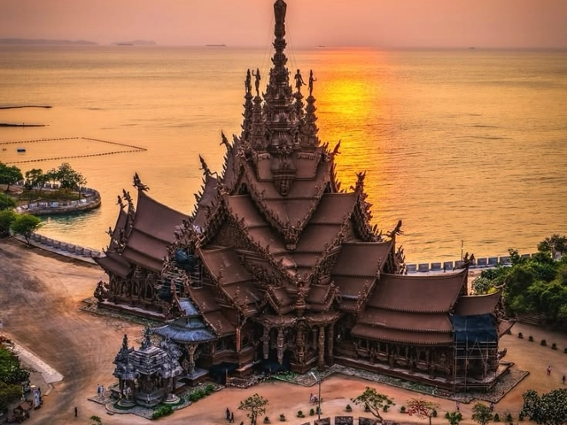 Dolu Dolu Yılbaşı Özel Phuket & Phi Phi Adaları & Pattaya & Bangkok Tayland’ın İncisi Rotalar