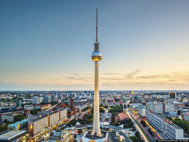İzmir'den Direkt Sefer ile Berlin & Prag Rotası Turu ( BER-PRG )