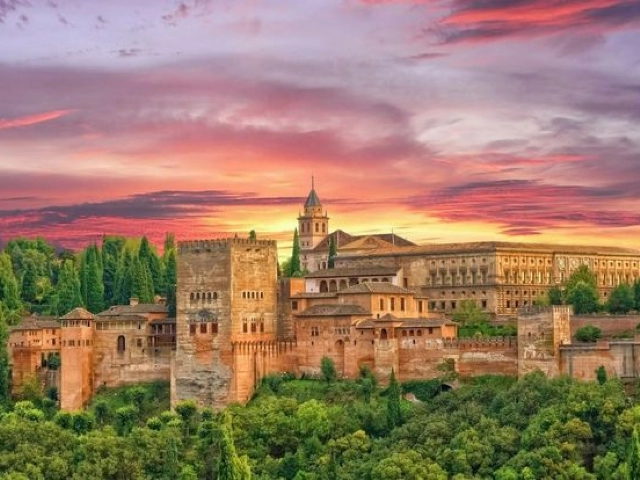 Süper Promo Endülüs & Madrid Turu Rotası (MAD-SVQ)