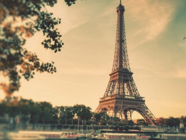Süper Promo Yılbaşı Özel Paris & Disneyland & Brüksel Turu Eğlence Rotası